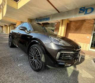 PORSCHE Cayenne usata, con Autoradio