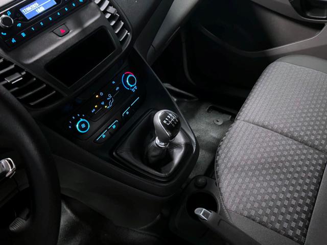 FORD Transit Connect usata, con USB