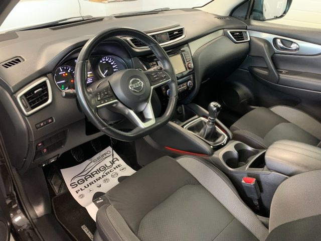 NISSAN Qashqai usata, con Controllo automatico clima
