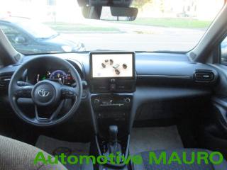 TOYOTA Yaris Cross usata, con Autoradio digitale