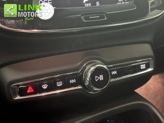 VOLVO XC40 usata, con Sedile posteriore sdoppiato