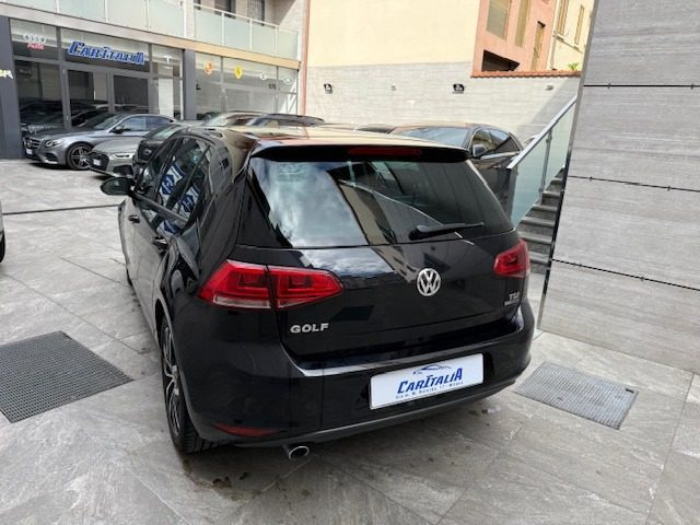 VOLKSWAGEN Golf usata, con Airbag