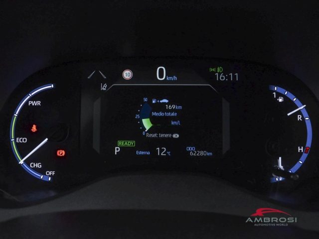 TOYOTA Yaris Cross usata 12