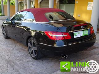 MERCEDES-BENZ E 220 usata, con Autoradio