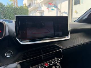 PEUGEOT 208 usata, con Telecamera per parcheggio assistito