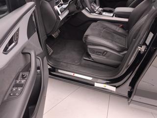 AUDI Q8 usata, con Climatizzatore automatico, 2 zone