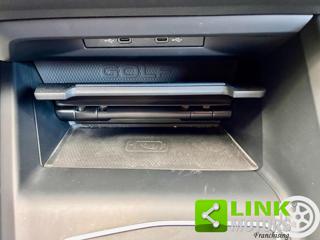 VOLKSWAGEN Golf usata, con Sedili sportivi