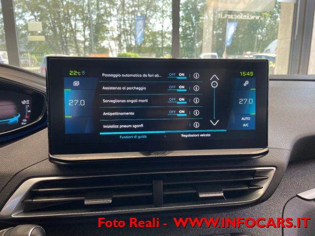 PEUGEOT 3008 usata, con Isofix
