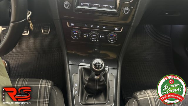 VOLKSWAGEN Golf GTD usata, con USB