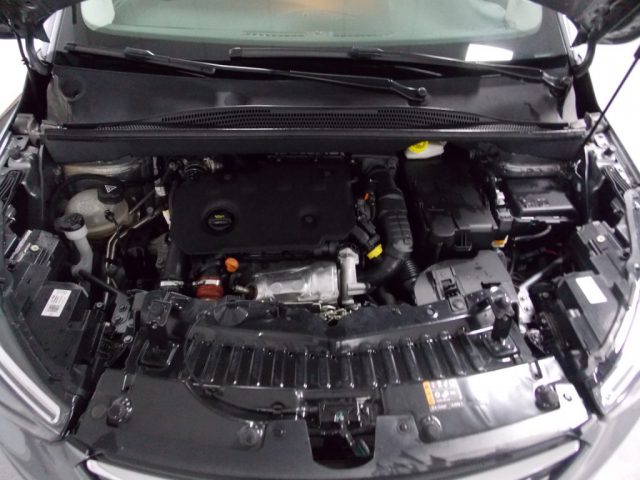 OPEL Crossland X usata 16