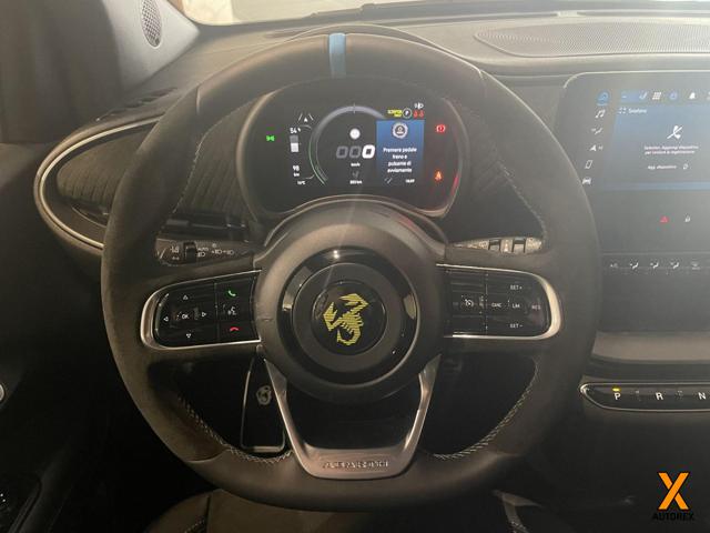 ABARTH 500e usata, con Sistema di navigazione