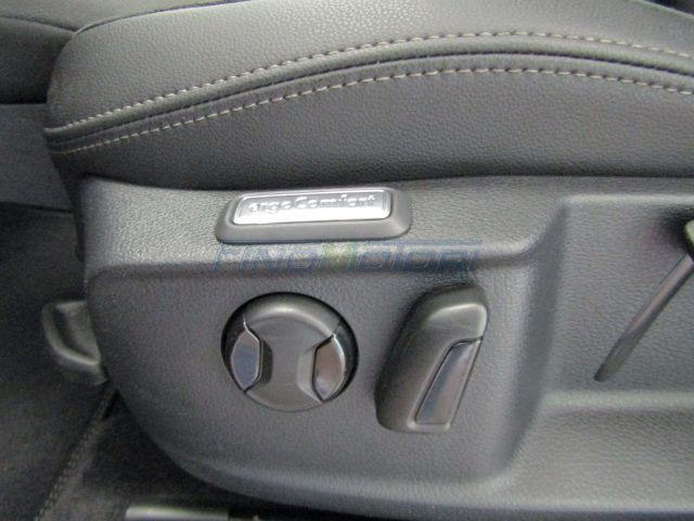 VOLKSWAGEN Passat Alltrack usata, con Sistema di navigazione