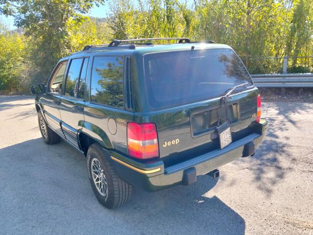 JEEP Grand Cherokee usata, con Autoradio