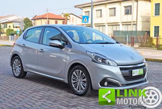 PEUGEOT 208 usata, con Autoradio