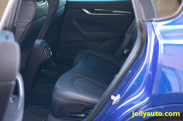MASERATI Levante usata 109