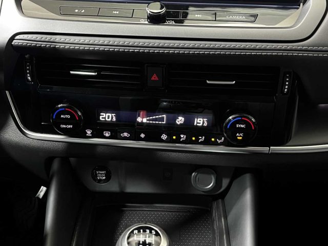 NISSAN Qashqai usata, con Telecamera per parcheggio assistito