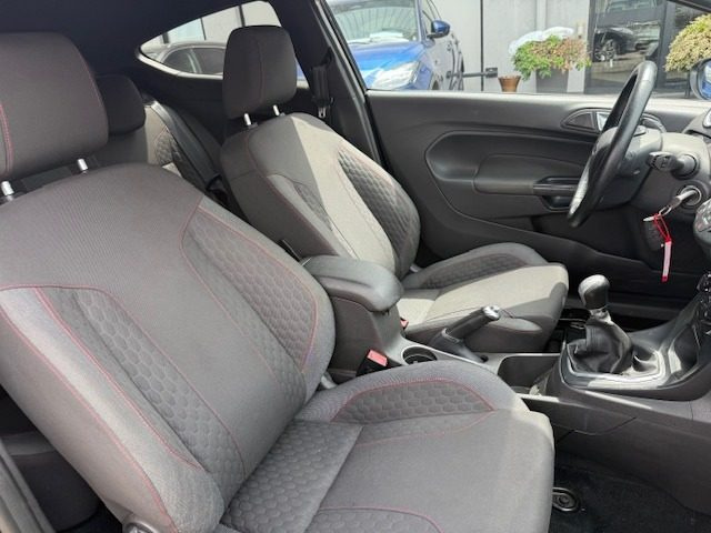 FORD Fiesta usata, con Controllo trazione