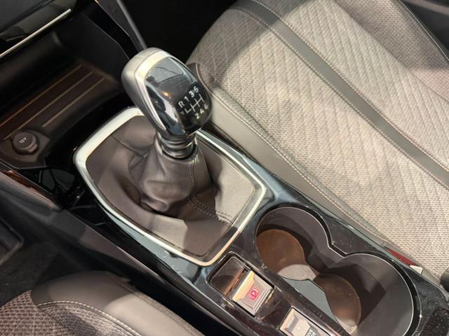PEUGEOT 208 usata, con Airbag testa