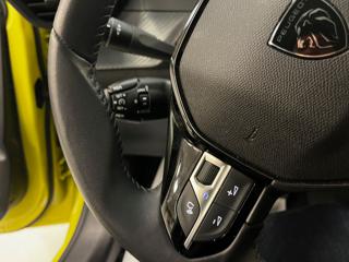 PEUGEOT 208 usata, con Autoradio