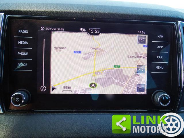 SKODA Karoq usata, con USB