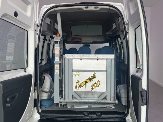 FIAT Doblo usata 13
