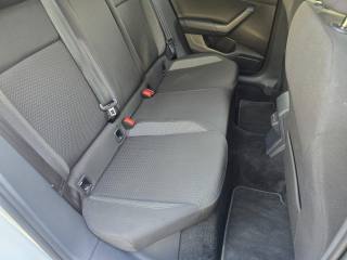 VOLKSWAGEN Taigo usata 140