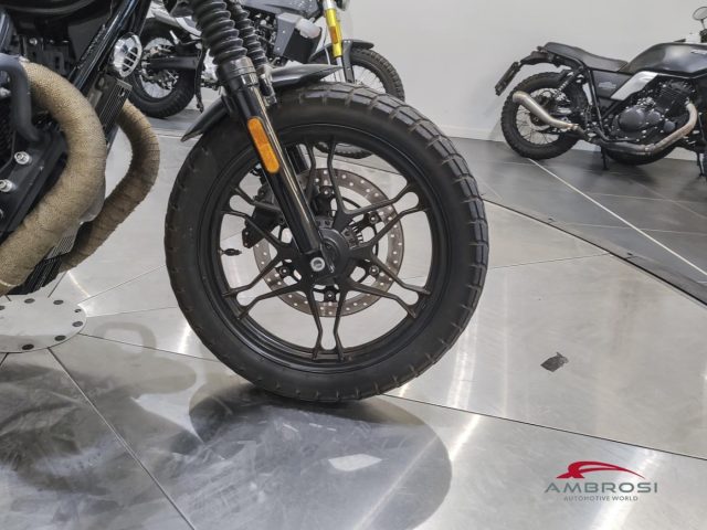 MOTO GUZZI V7 usata 13