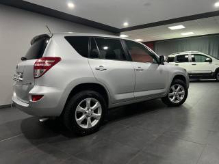 TOYOTA RAV 4 usata, con Airbag Passeggero