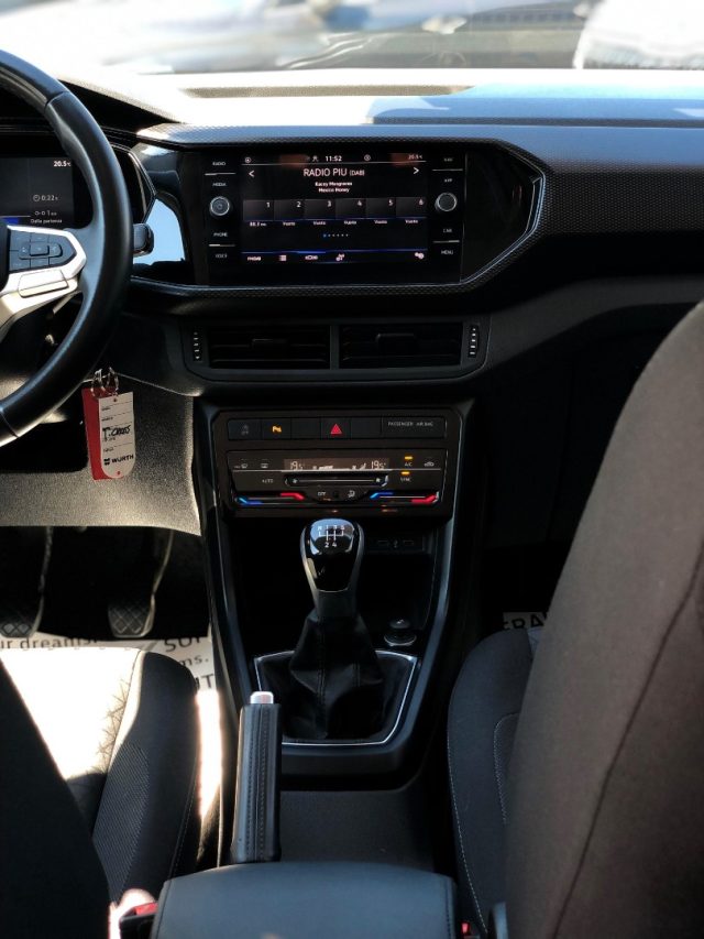 VOLKSWAGEN T-Cross usata, con Controllo automatico clima