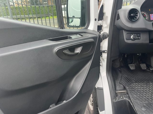 MERCEDES-BENZ Sprinter usata, con ESP