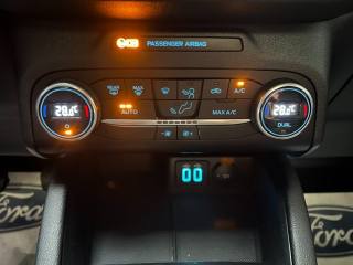 FORD Kuga usata, con Controllo automatico clima