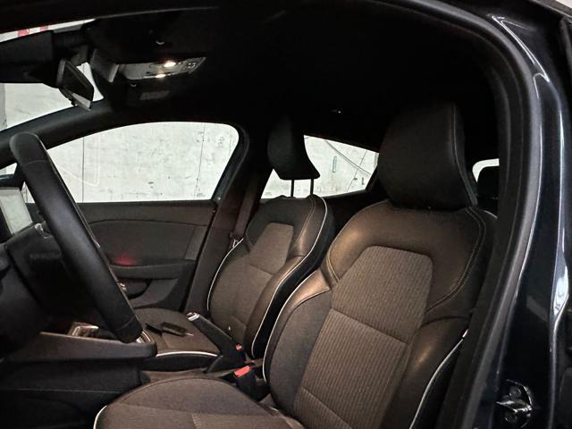 RENAULT Clio usata, con Climatizzatore