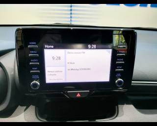 TOYOTA Yaris usata, con Controllo automatico clima
