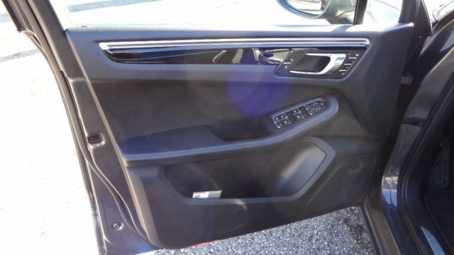 PORSCHE Macan usata, con Sistema di navigazione