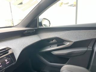 PEUGEOT 3008 usata, con Android Auto