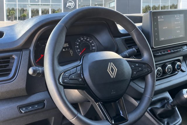 RENAULT Trafic usata, con Servosterzo