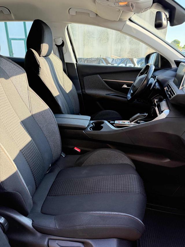 PEUGEOT 3008 usata, con Sistema di navigazione