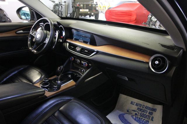 ALFA ROMEO Stelvio usata, con Climatizzatore