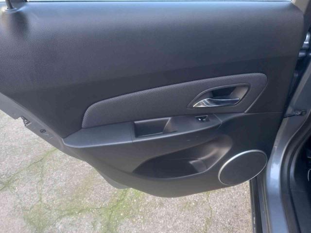 CHEVROLET Cruze usata, con Specchietti laterali elettrici