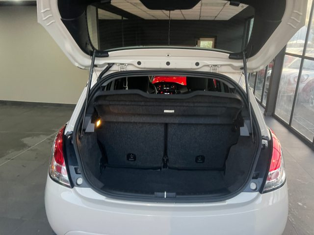 LANCIA Ypsilon usata, con Servosterzo