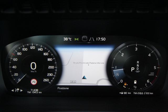 VOLVO XC90 usata, con Volante multifunzione