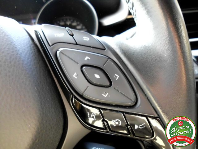 TOYOTA C-HR usata, con Luci diurne LED