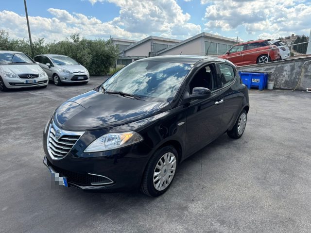LANCIA Ypsilon usata, con ABS
