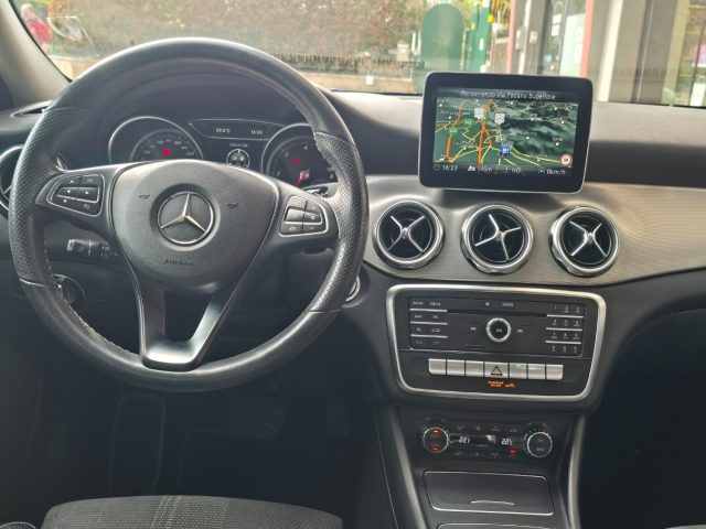MERCEDES-BENZ GLA 200 usata, con Sedili sportivi