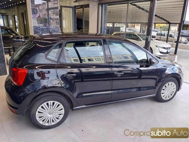 VOLKSWAGEN Polo usata, con Autoradio