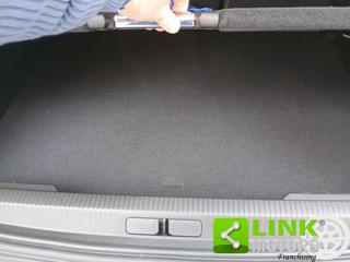 PEUGEOT 2008 usata, con Climatizzatore automatico, 4 zone