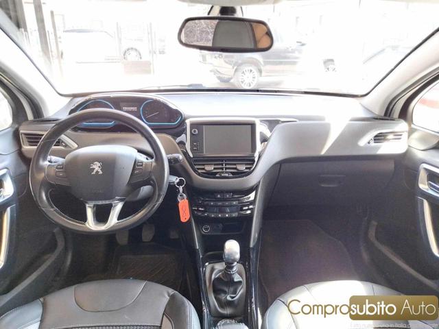 PEUGEOT 2008 usata, con Controllo trazione