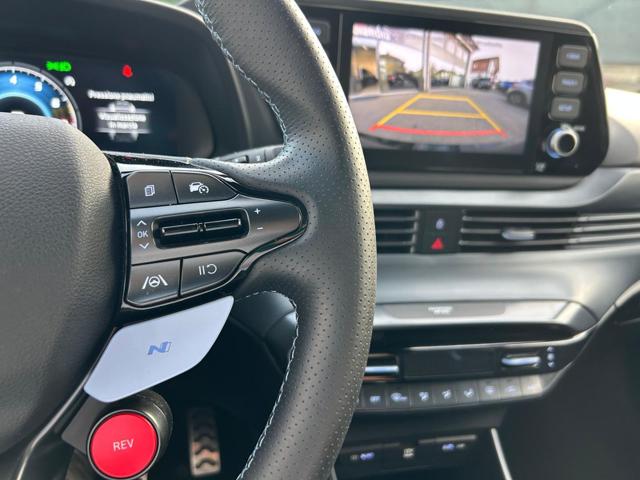 HYUNDAI i20 usata, con Controllo automatico clima