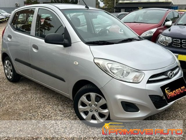 HYUNDAI i10 usata, con Airbag