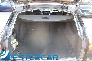 MERCEDES-BENZ E 220 usata, con Interni in pelle